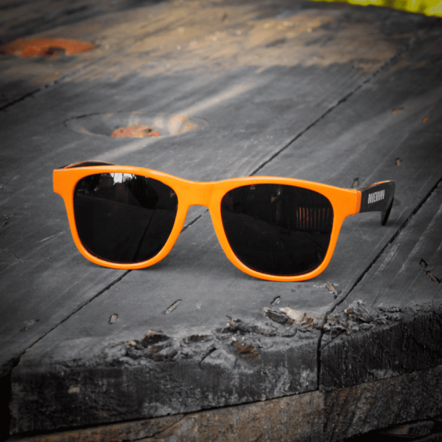 óculos de sol de cervejaria