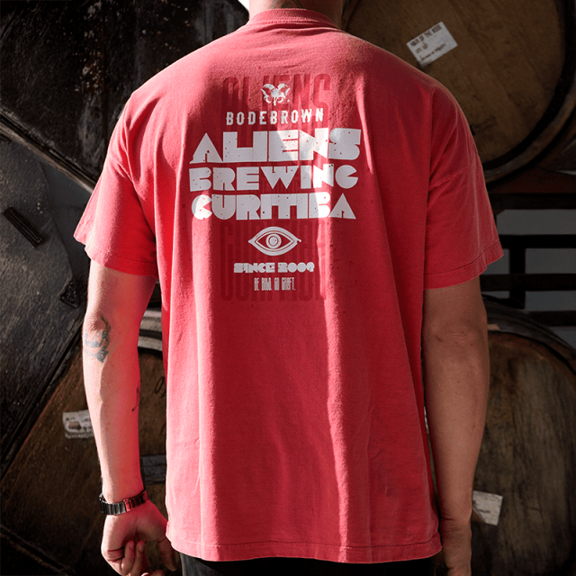Camiseta Bodebrown Aliens Brewing - Vermelha