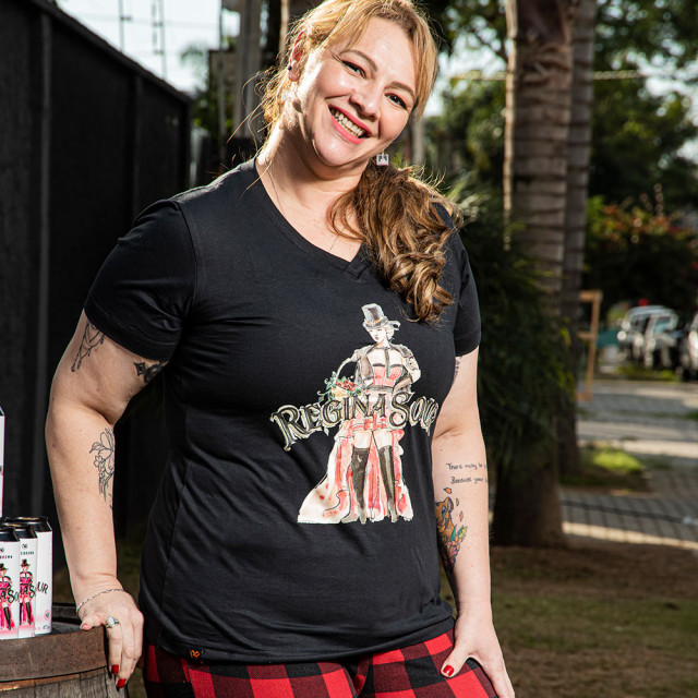Camiseta Regina Sour - Feminina Preta